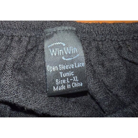 Win Win women's black open sleeve lace tunic size L/XL tiered sleeves - Picture 6 of 8